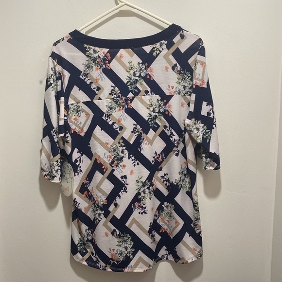Anthropologie Naïf Women’s Floral Top Blouse XL 🌟 - Picture 6 of 6